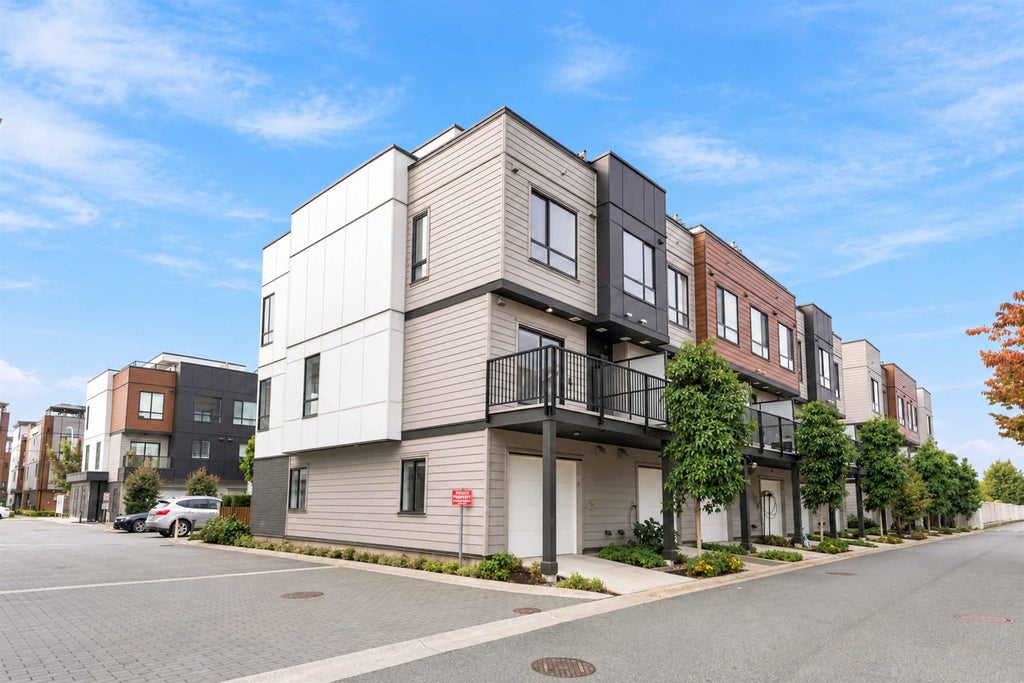 Photo of 97949 55 Avenue #26, Langley, BC V3A 3W8 (MLS # R3171013)