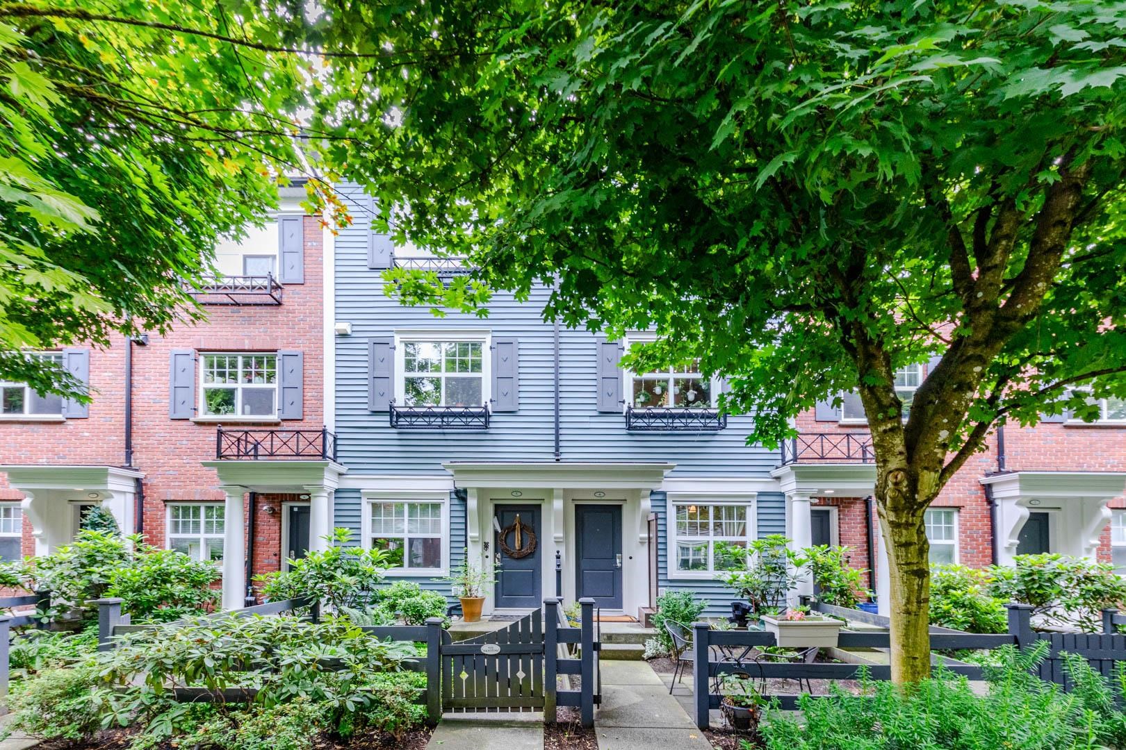 19538 Bishops Reach 4