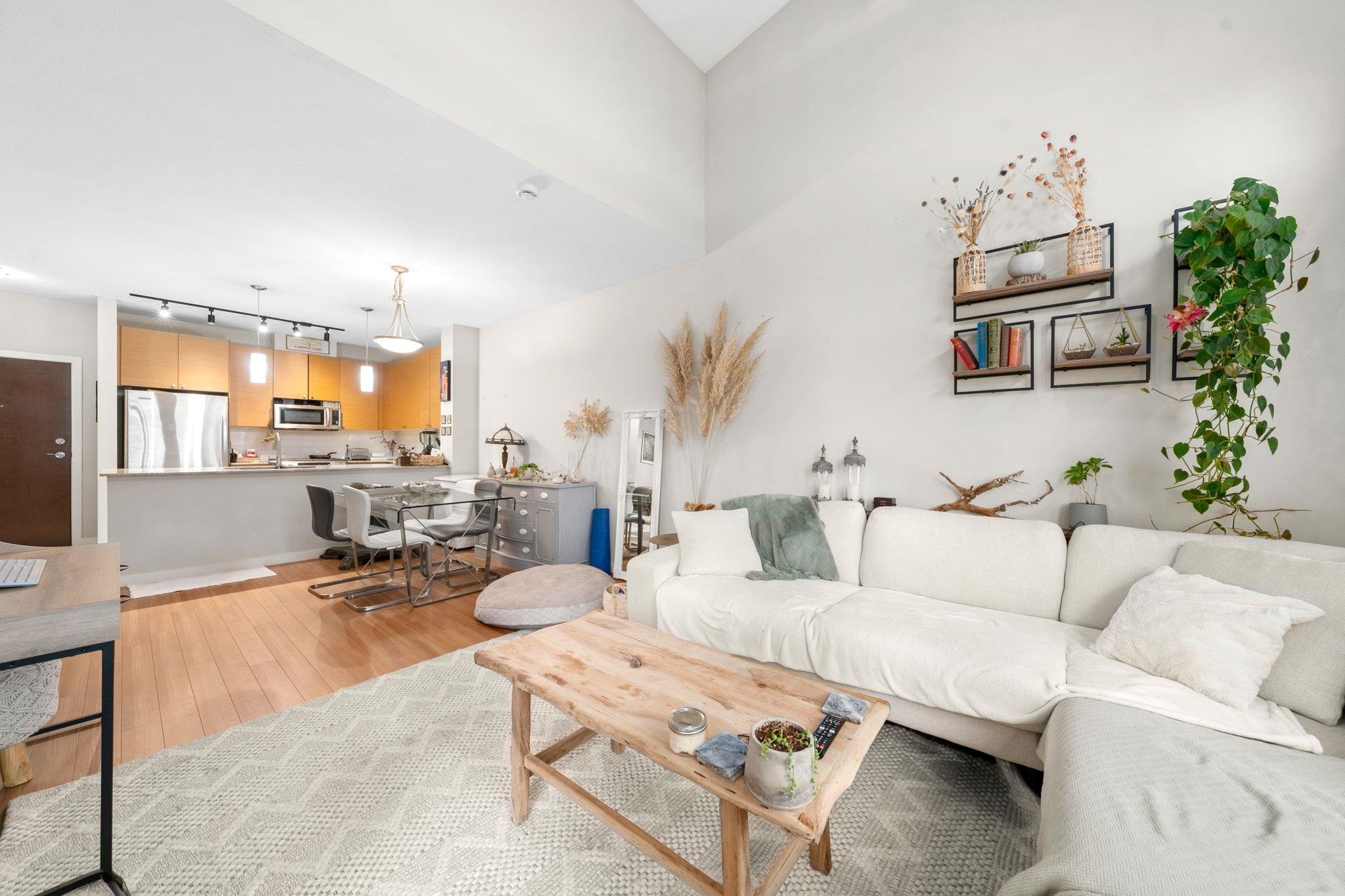 201 Morrissey Road 411