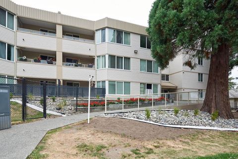 9635 121 Street 113 Surrey BC V3V 7L8
