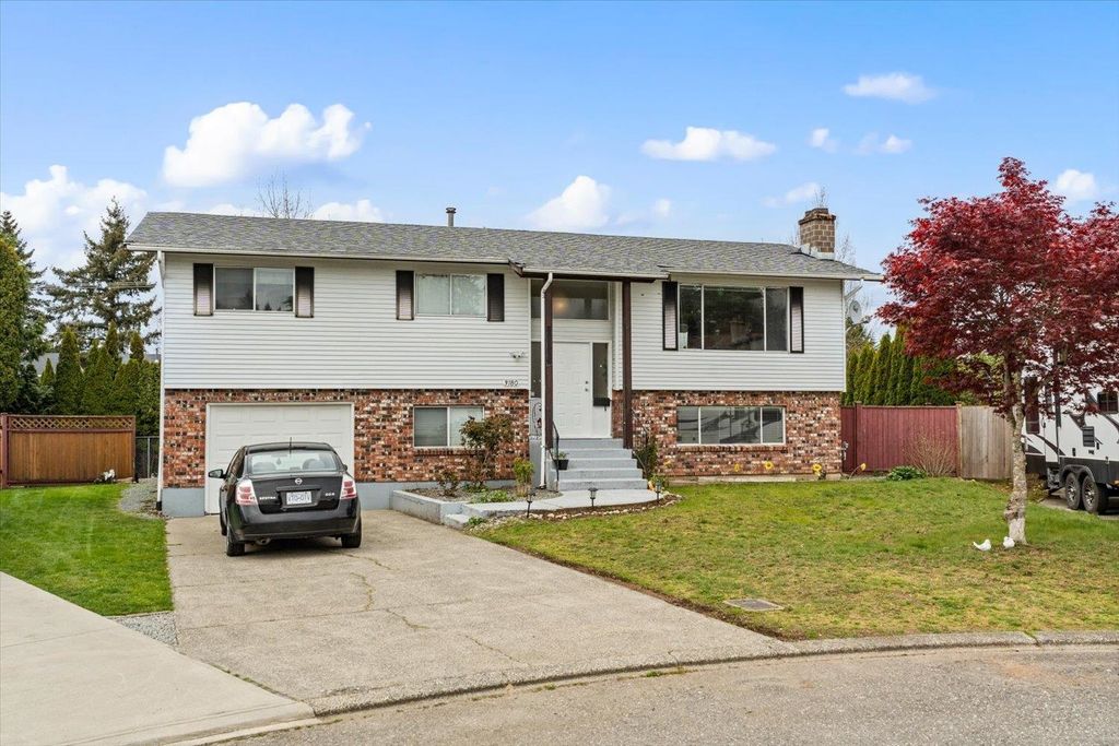Photo of 3180 Coronation Court, Abbotsford, BC V2T 4J7 (MLS # R3114833)