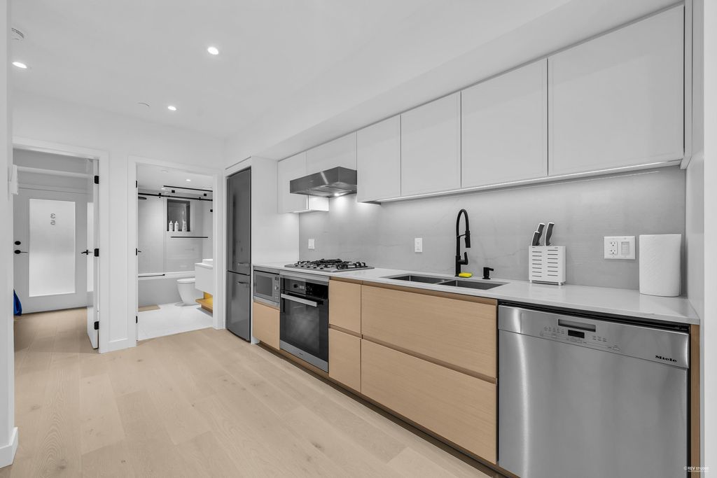 listing image 1107154772727474508