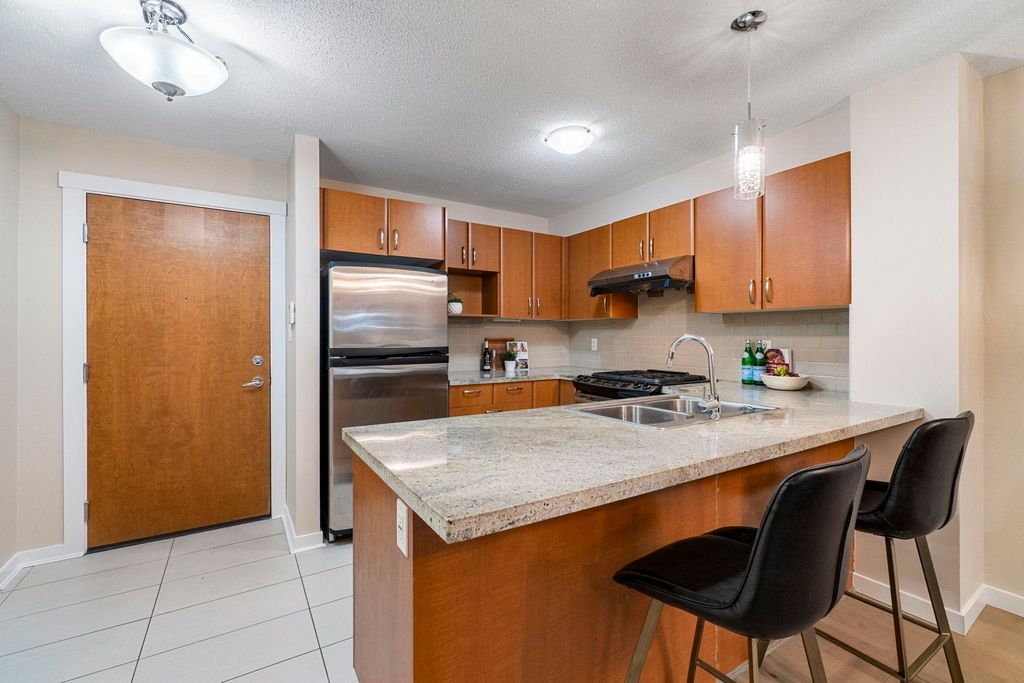 listing image 1103249923034091892