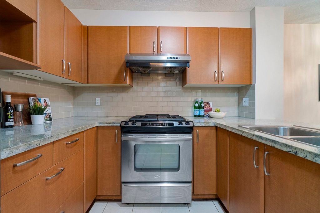 listing image 1108228633333982162