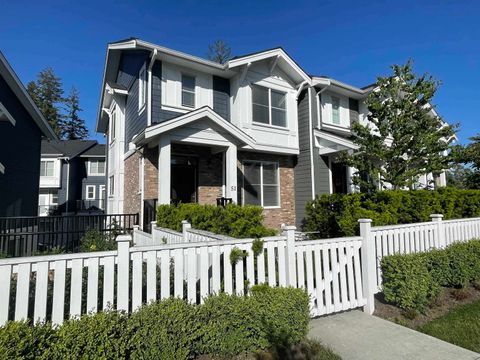 14355 62 Avenue 51 Surrey BC V3X 0K6