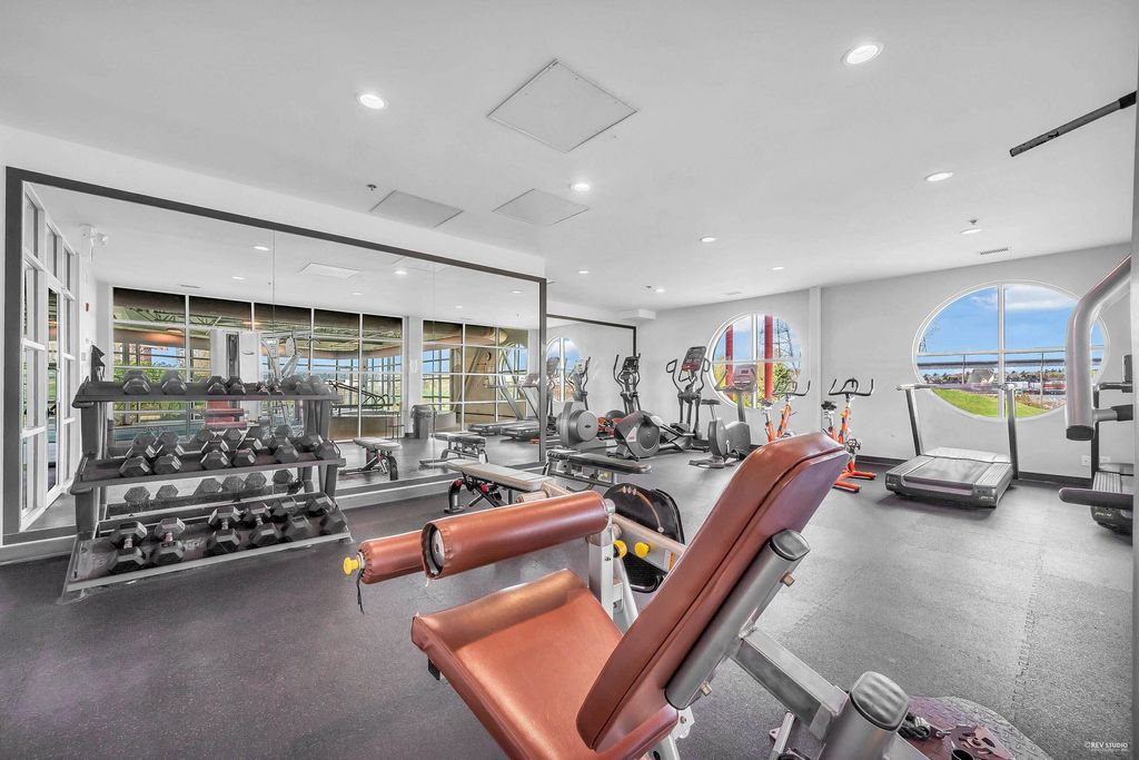 listing image 1100975343225338107