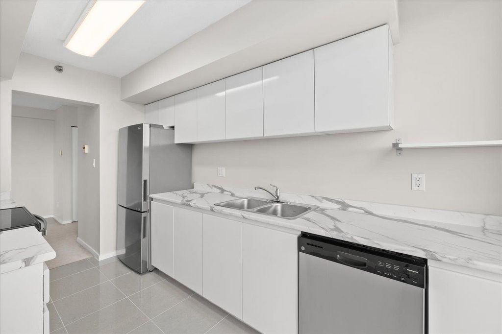 listing image 1107527498906638901