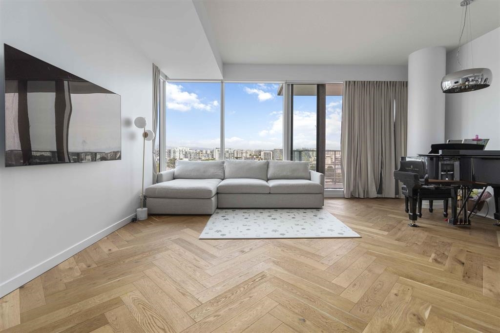 5199 Brighouse Way 1202