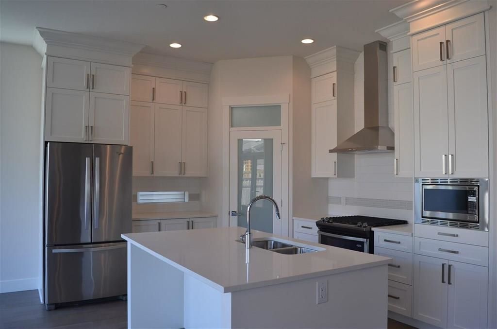 Photo of 11036 Buckerfield Drive, Maple Ridge, BC V2W 1Z8 (MLS # R3115435)