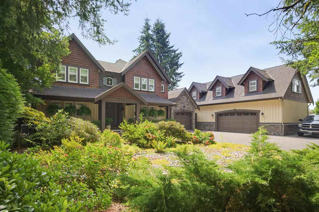 Photo of 25044 56 Avenue, Langley, BC V4W 1B2 (MLS # R3145948)