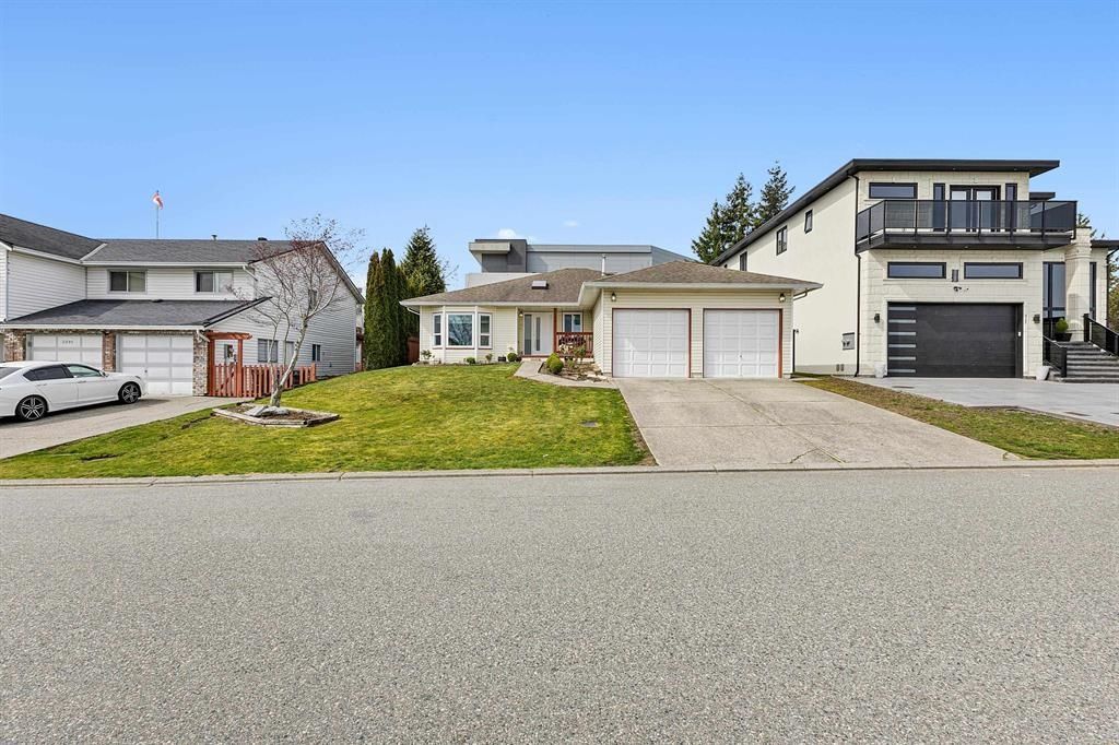 Photo of 3099 Curlew Drive, Abbotsford, BC V2T 5J3 (MLS # R3126621)