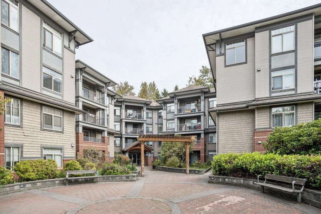 Photo of 12020 207a Street #305, Maple Ridge, BC V2X 8V2 (MLS # R3175967)