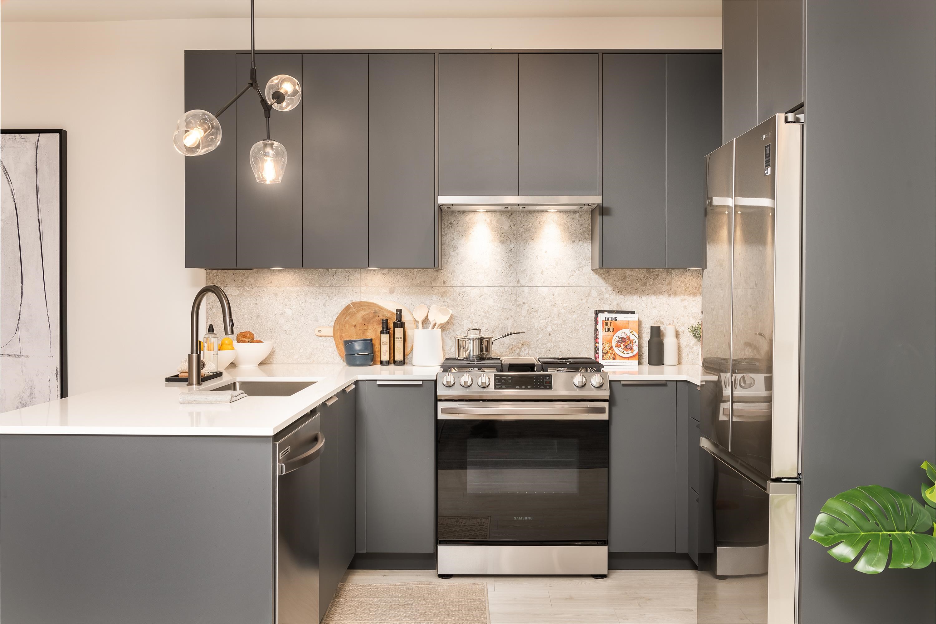 7936 206 Street 610