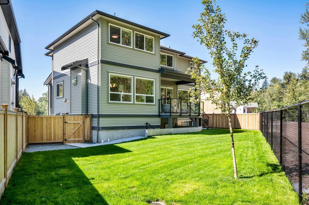 listing image 1104068441390188812