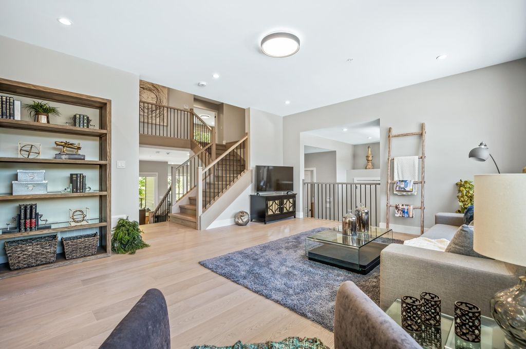 listing image 1101037194811306849