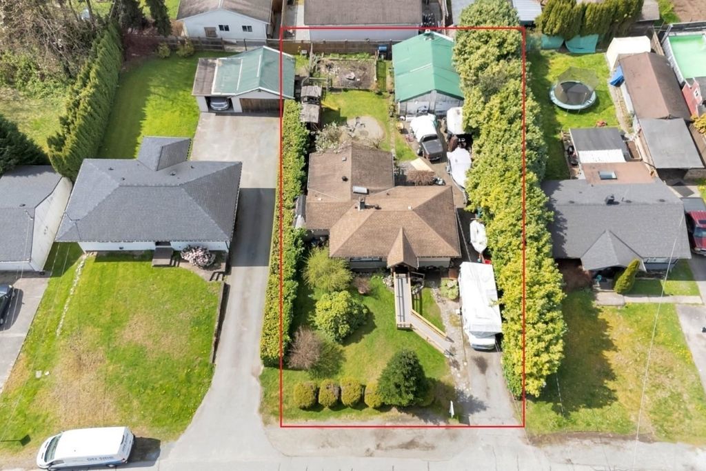 Photo of 11963 221 Street, Maple Ridge, BC V2X 5S9 (MLS # R3110466)