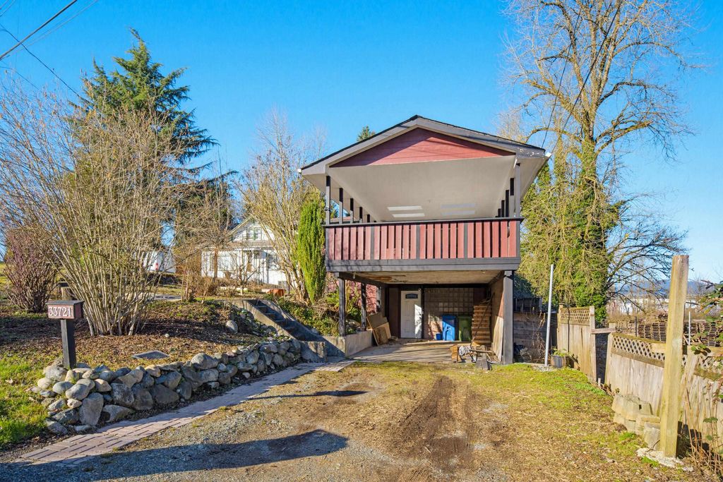 Photo of 33721 Morey Avenue, Abbotsford, BC V2S 2W5 (MLS # R3113053)