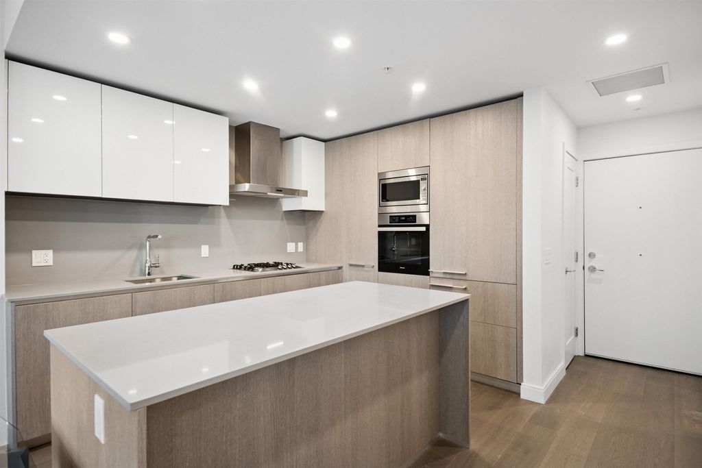 listing image 1107198222276158521