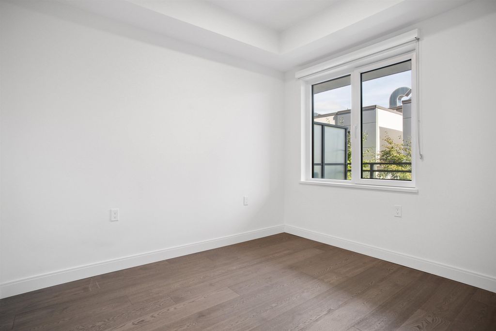 listing image 1105532899604172819