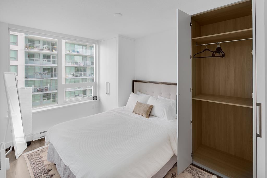 listing image 1102395692238907790