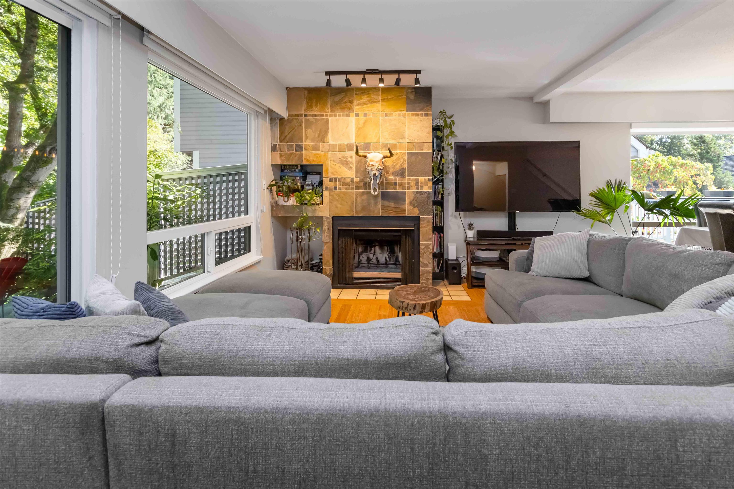 8187 Forest Grove Drive