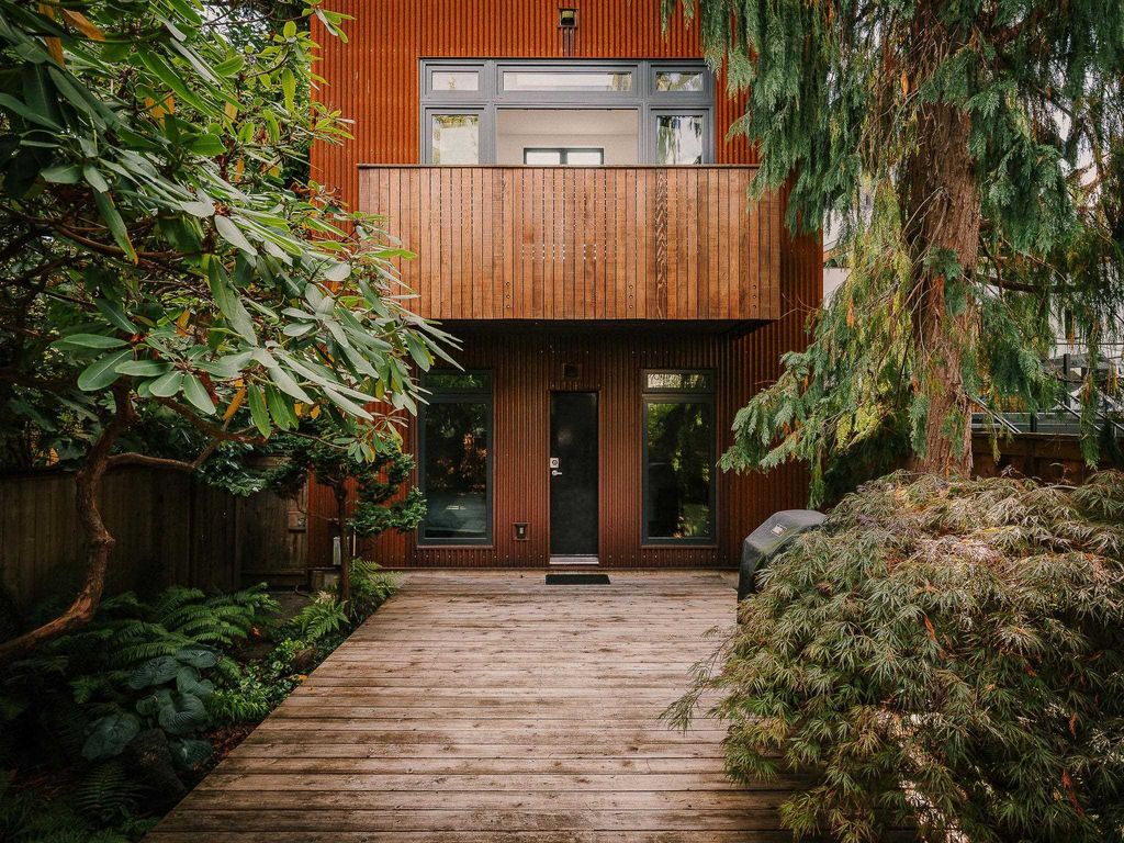 listing image 1101007049240864659