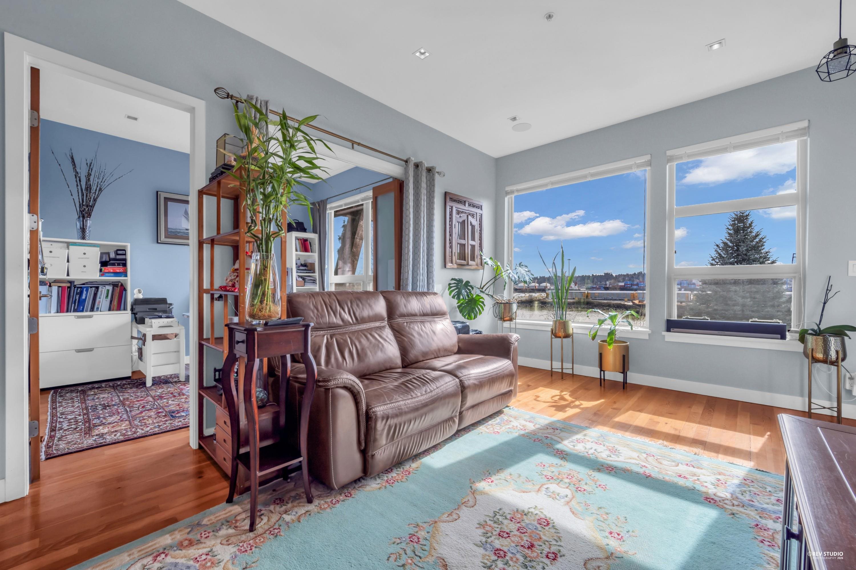 240 Salter Street 307