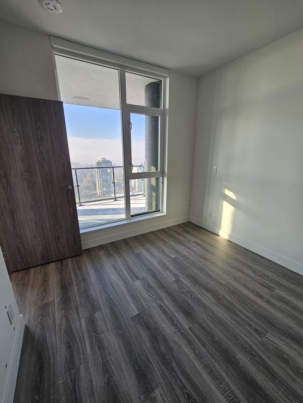 listing image 1108606284309648055