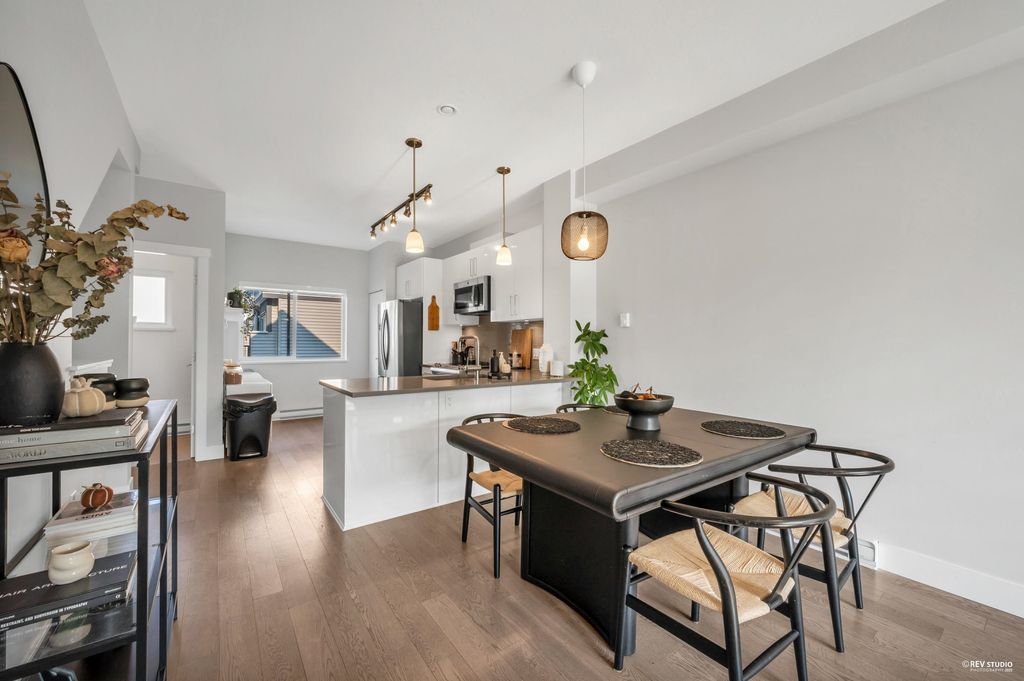 listing image 1105198571440977139