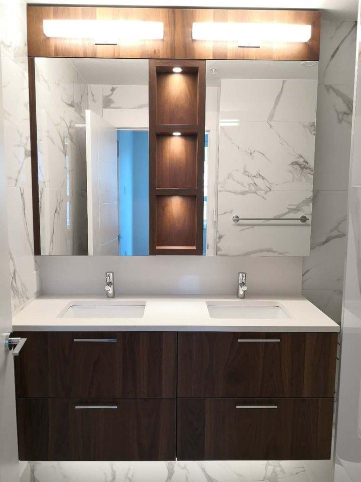 5058 Cambie Street 204