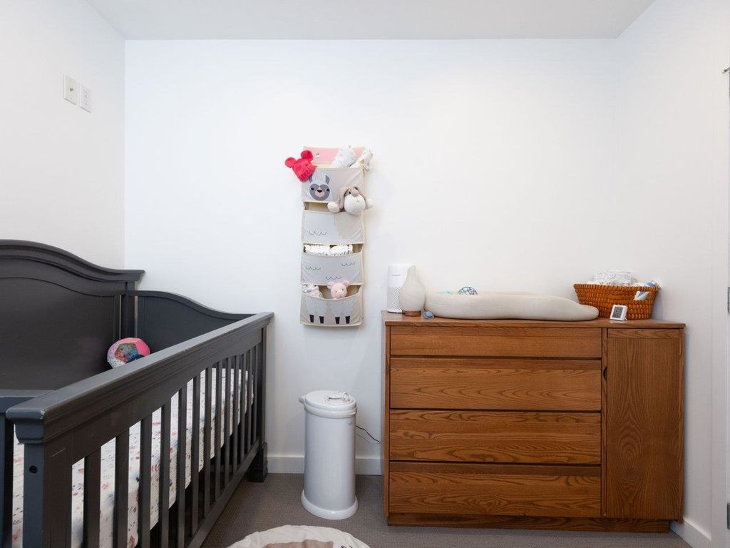 listing image 1104987568283084277