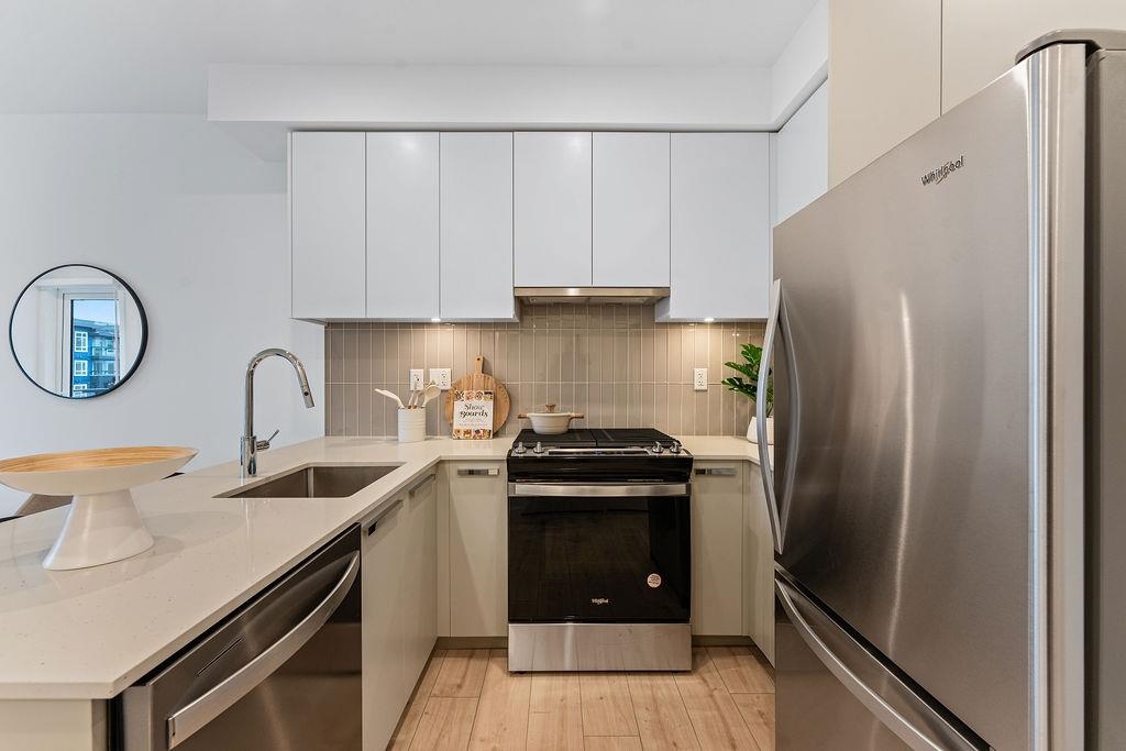 13788 76 Avenue 302