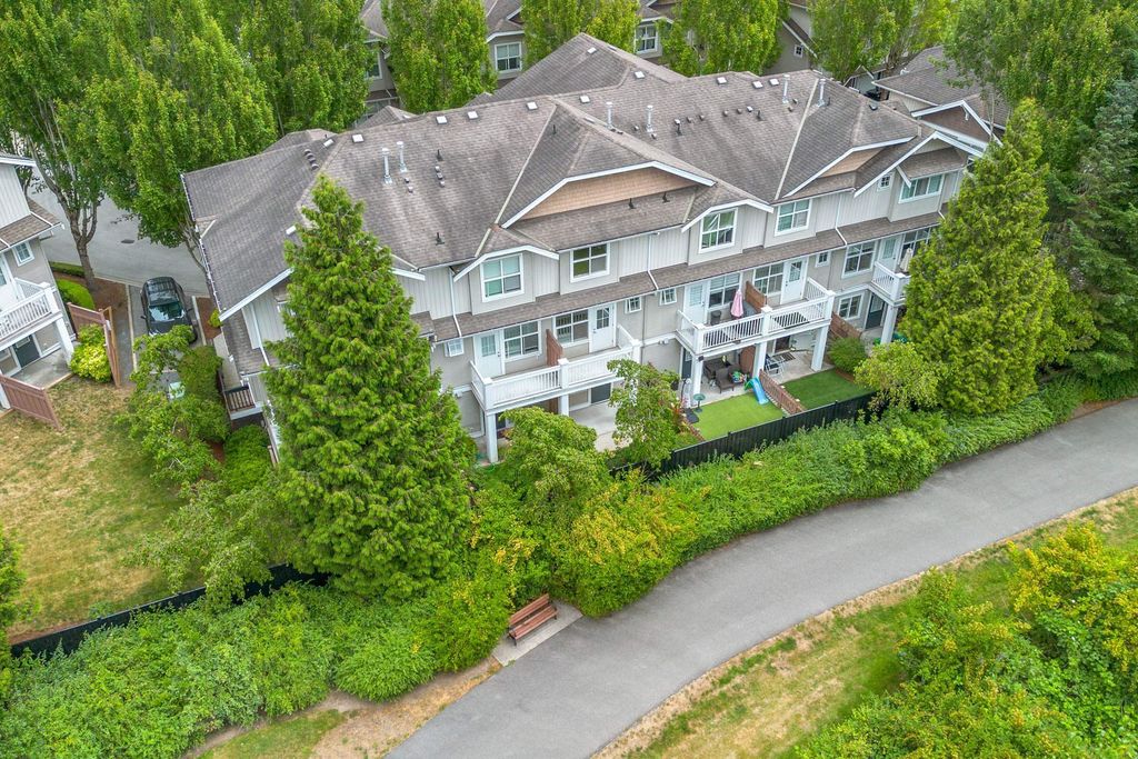 Photo of 20460 66 Avenue #25, Langley, BC V2Y 3B6 (MLS # R3148764)