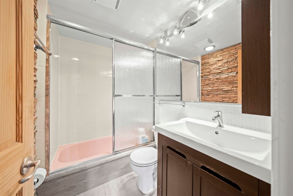 listing image 1106047832500681830