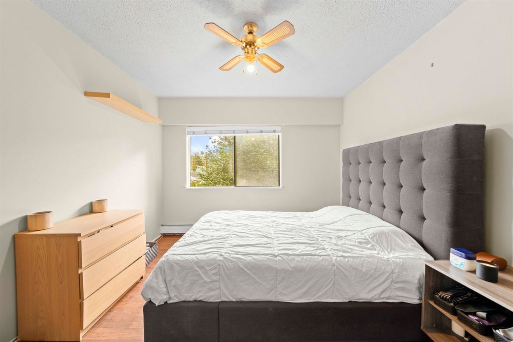 listing image 1107455245560982239