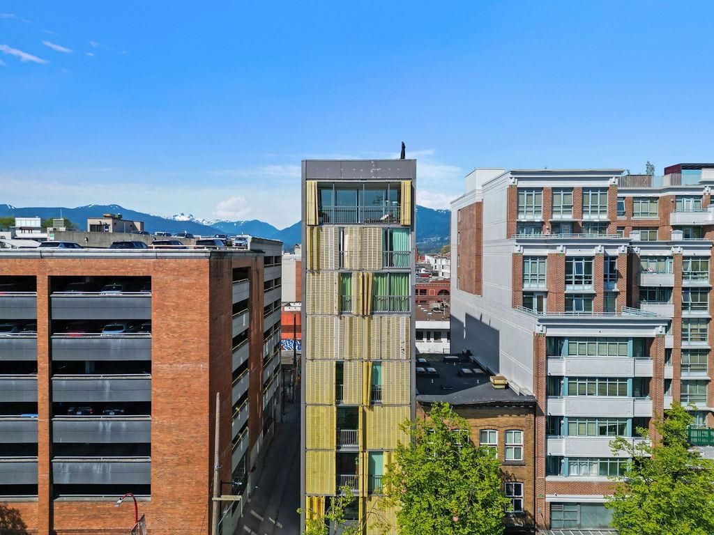 listing image 1108576344251634198