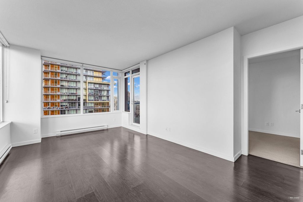 listing image 1107951004997387022