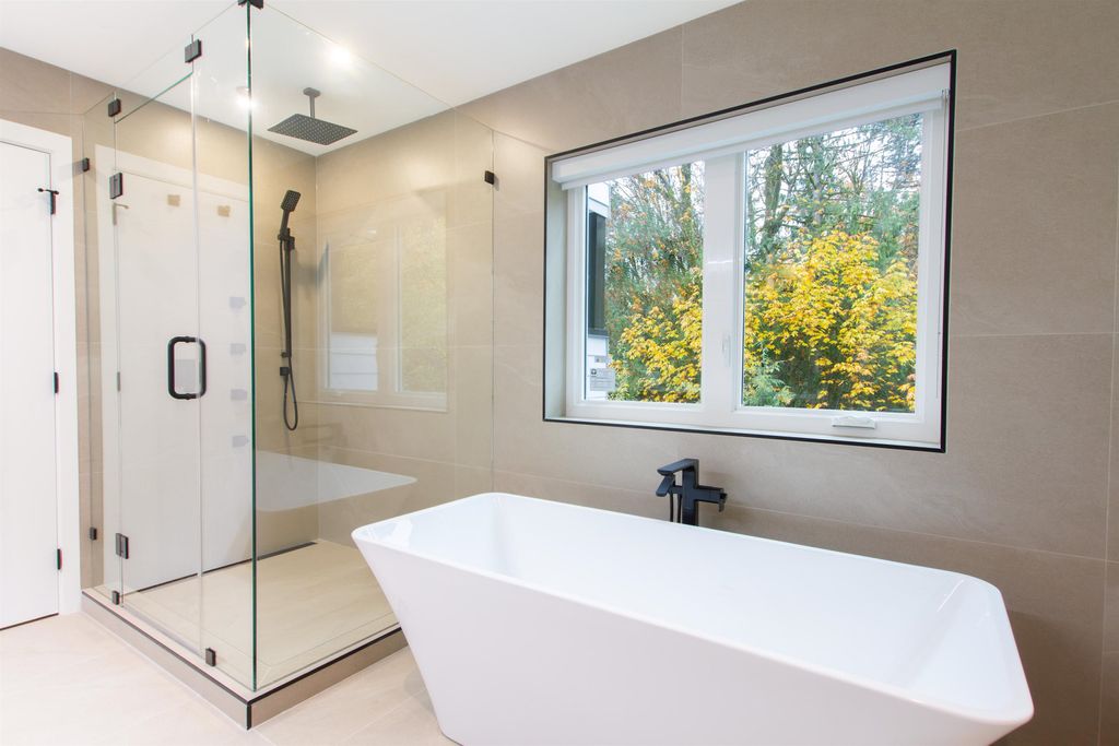 listing image 1108025880161202759