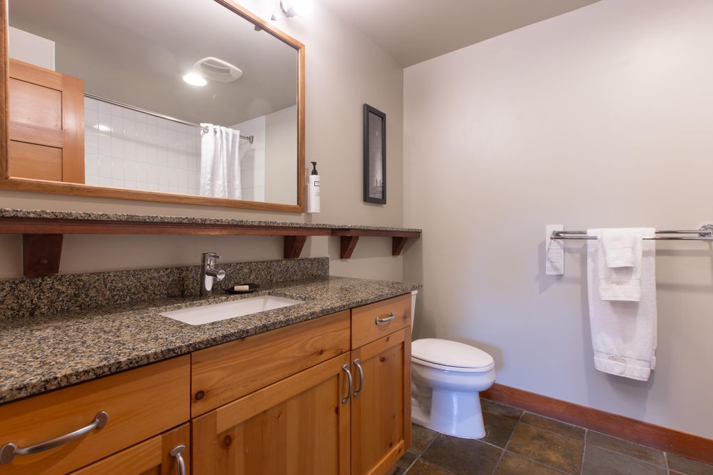 listing image 1101989658363879405