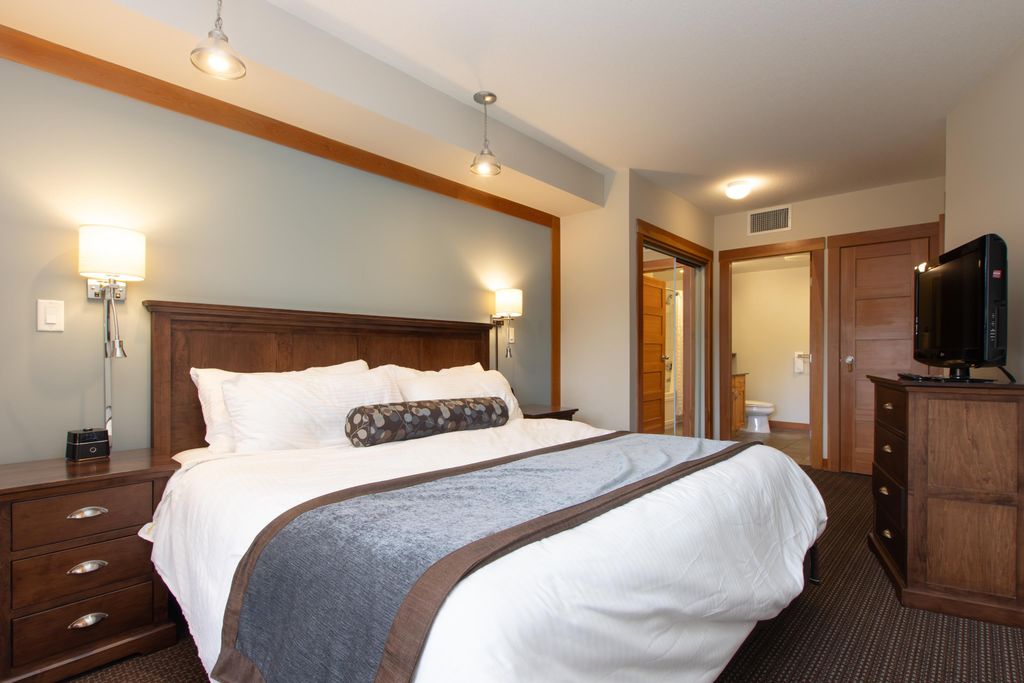 listing image 1100908159625437699