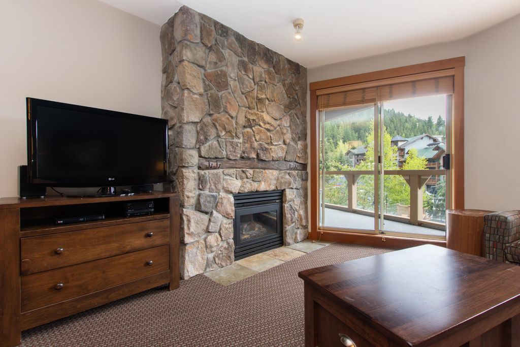 listing image 1107961674996657930