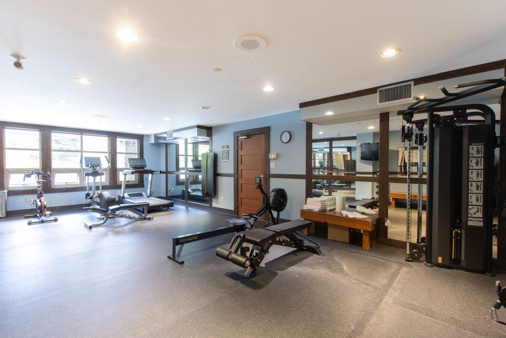 listing image 1104955951740296317
