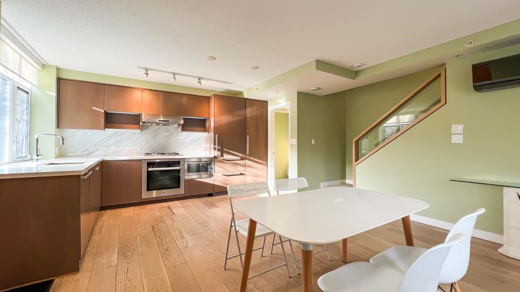 listing image 1101966083846049308