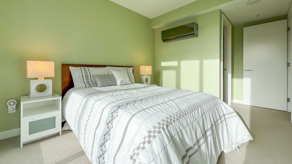 listing image 1107080981660209379