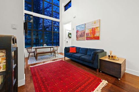 2345 Madison Avenue TH23 Burnaby BC V5C 0B4