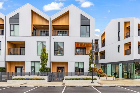 251 Boundary Bay Road 209 Delta BC V4L 0B6