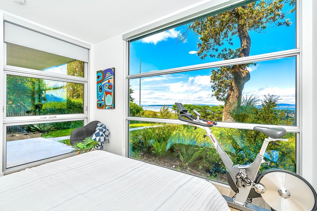 listing image 1100141345505785408