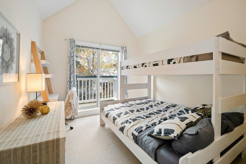 listing image 1105281933549437981