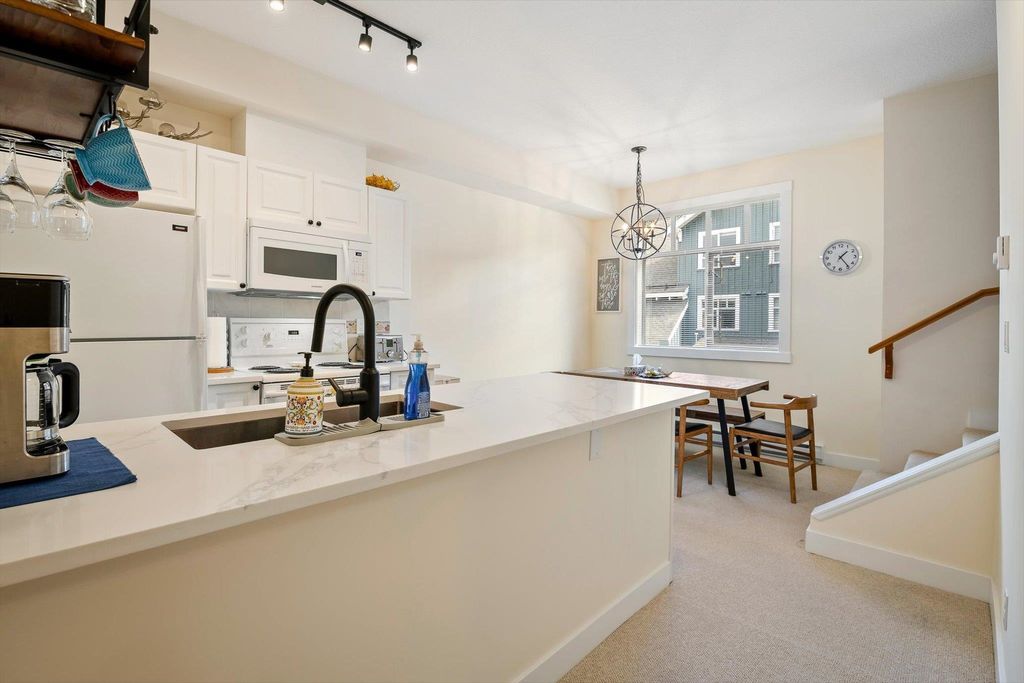 listing image 1103556050098821548