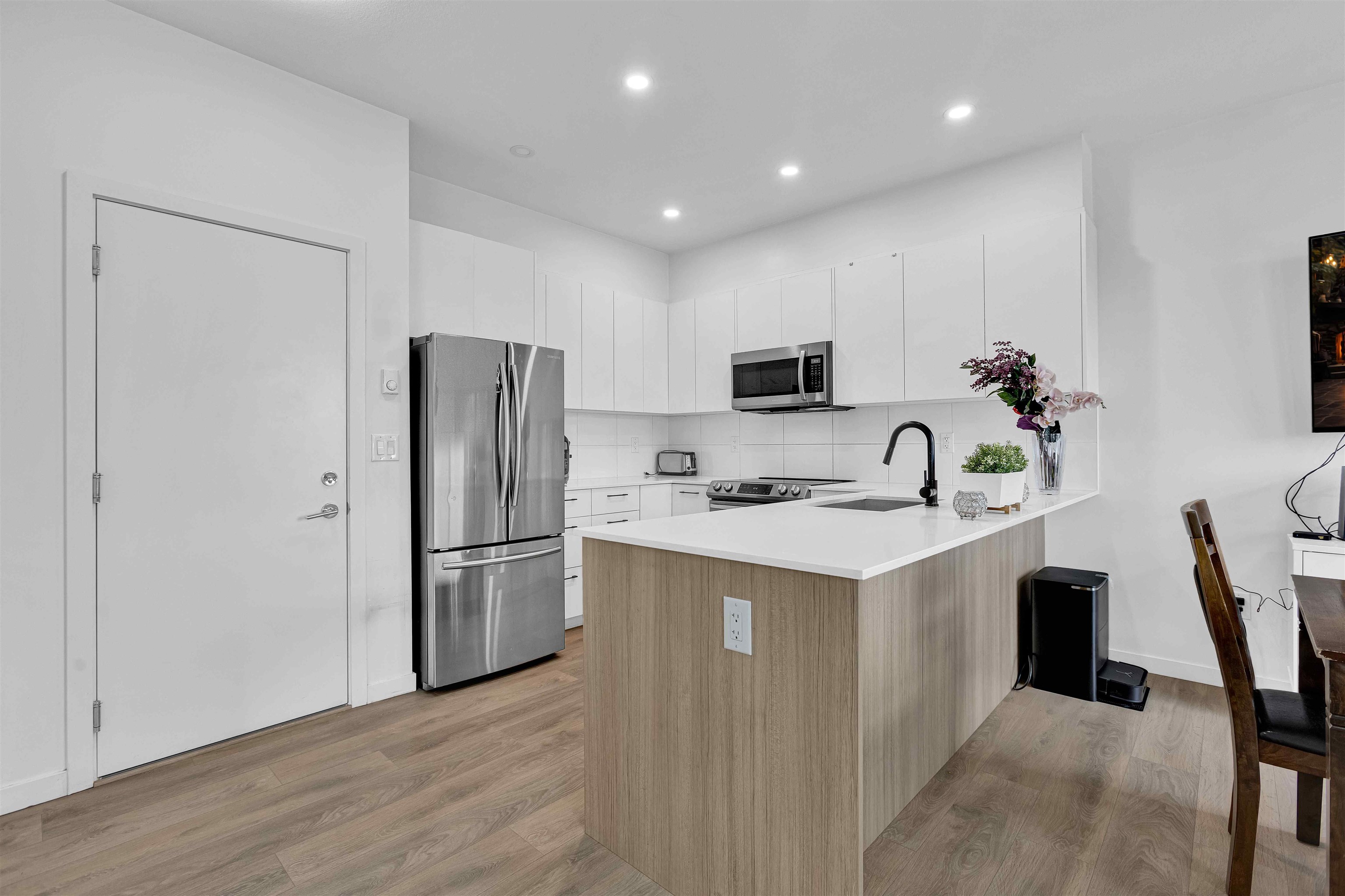 15255 Sitka Dr Drive 79